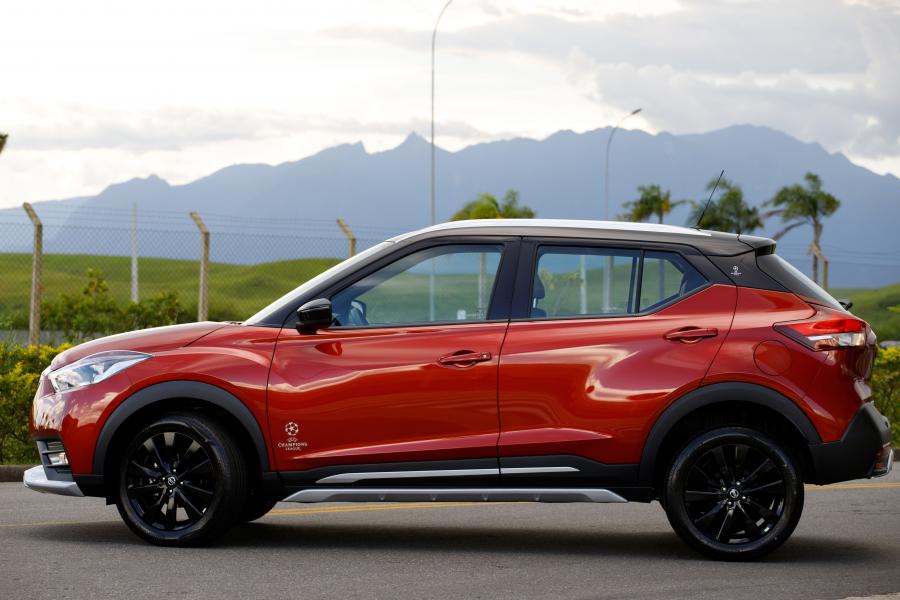  Nissan Kicks UEFA Champions League 2019 года  (LA) (фото 6 из 6)